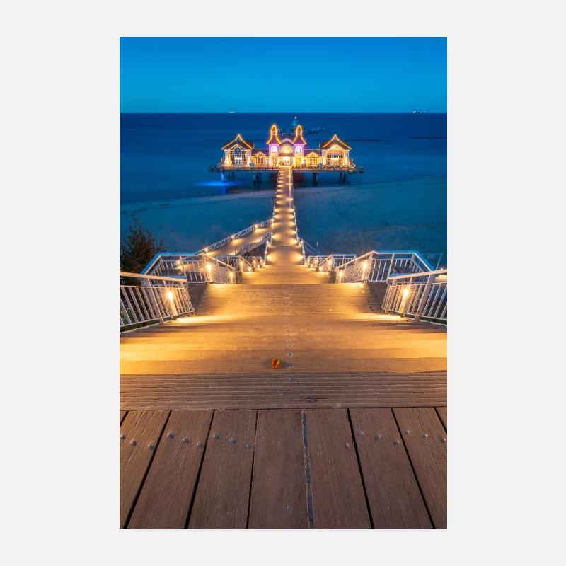 Seebrücke am Ostsee Strand - Poster 20x30 cm - Weiß