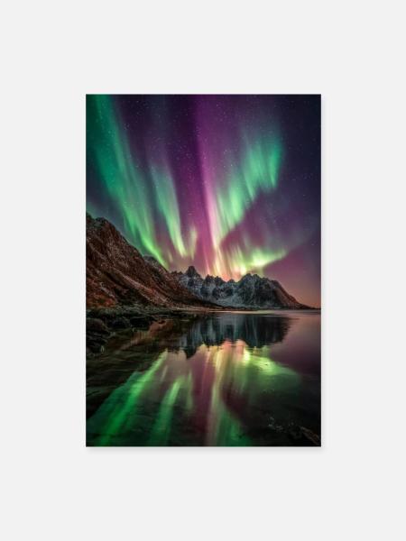 Aurora Peaks Reflexionen - Poster 40x60 cm - Weiß - Vorne