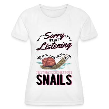 Schnecke Geschenk Weinbergschnecke - Frauen Funktions-T-Shirt - Weiß - Vorne - AI Model Female 172 dark (172cm)