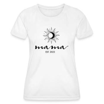 Mama Est. 2023 Mutter Kind Sonne Mond - Frauen Funktions-T-Shirt - Weiß - Vorne - AI Model Female 172 dark (172cm)
