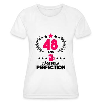 48 ans perfection - anniversaire apéro femme - T-shirt sport Femme - blanc - Devant - AI Model Female 172 dark (172cm)