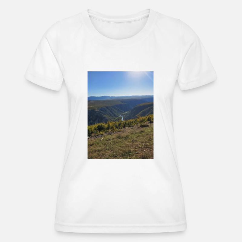 Mountains - Women's Functional T-Shirt - white