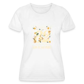 Juli 1982 - 40. Geburtstag Geschenk. Awesome. - Frauen Funktions-T-Shirt - Weiß - Vorne - AI Model Female 172 dark (172cm)
