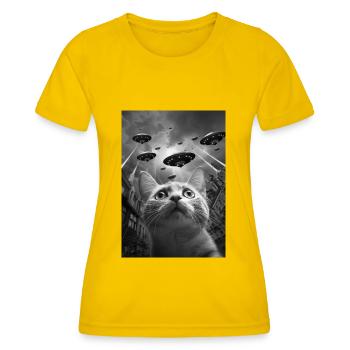 Ufo Selfie Cat - Women's Functional T-Shirt - egg yellow - Front - AI Model Female 172 dark (172cm)