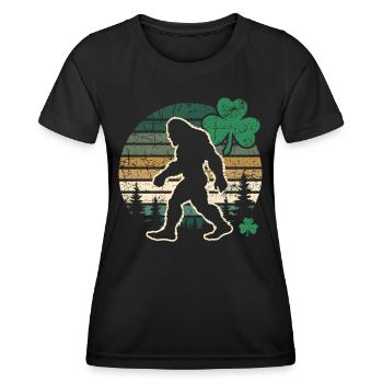 Big Foot St. Patricks Day - Frauen Funktions-T-Shirt - Schwarz - Vorne - AI Model Female 172 light (172cm)