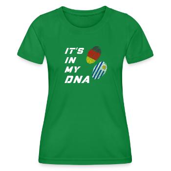 In meiner DNA Deutschland und Uruguay - Frauen Funktions-T-Shirt - Kelly Green - Vorne - AI Model Female 172 dark (172cm)