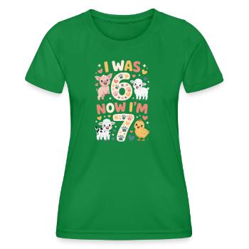 Anniversaire 7 ans : Imprimé animal - T-shirt sport Femme - vert - Devant - AI Model Female 172 dark (172cm)