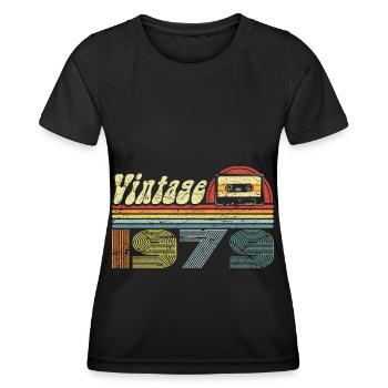 Vintage 1979 Cassette Mixtape - 42e anniversaire - T-shirt sport Femme - noir - Devant - AI Model Female 172 light (172cm)