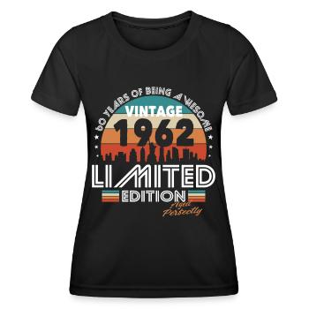 60e anniversaire né en 1962 Vieilli parfaitement - T-shirt sport Femme - noir - Devant - AI Model Female 172 light (172cm)