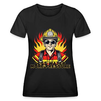 Weniger Wasser, mehr Druck - Frauen Funktions-T-Shirt - Schwarz - Vorne - AI Model Female 172 light (172cm)