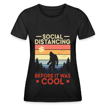 Bigfoot Sasquatch Yeti - Women's Functional T-Shirt - black - Front - AI Model Female 172 light (172cm)