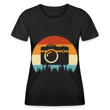Kamera - Frauen Funktions-T-Shirt - Schwarz - Vorne - AI Model Female 172 light (172cm)