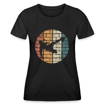 Vintage Fußballer Fußball - Frauen Funktions-T-Shirt - Schwarz - Vorne - AI Model Female 172 light (172cm)