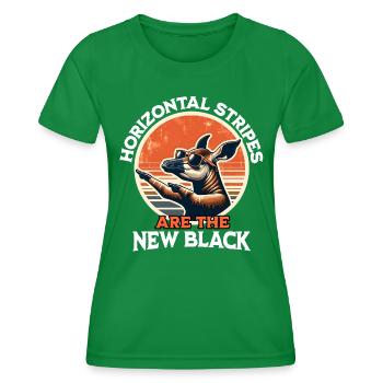 Waldgiraffe Okapi - Frauen Funktions-T-Shirt - Kelly Green - Vorne - AI Model Female 172 dark (172cm)