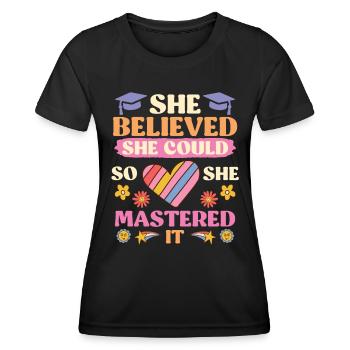 Sie hat es gemeistert Master Abschluss - Frauen Funktions-T-Shirt - Schwarz - Vorne - AI Model Female 172 light (172cm)