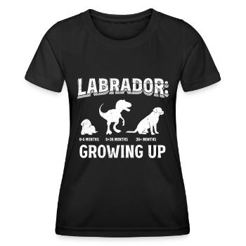 LABRADOR: Growing Up Labrador Liebhaber Labrador - Frauen Funktions-T-Shirt - Schwarz - Vorne - AI Model Female 172 light (172cm)