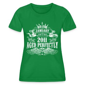 2011 | Januar 2011 Geburtstag Perfekt gealtert - Frauen Funktions-T-Shirt - Kelly Green - Vorne - AI Model Female 172 dark (172cm)