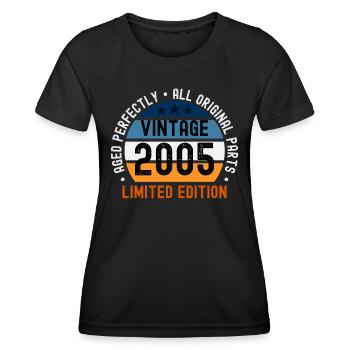 18. Geburtstag Vintage 2005 - Frauen Funktions-T-Shirt - Schwarz - Vorne - AI Model Female 172 light (172cm)