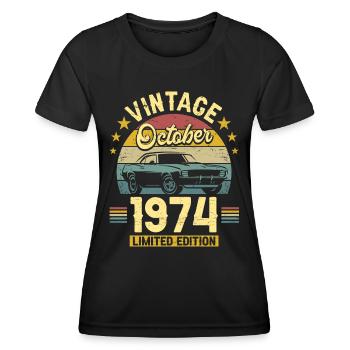 Octobre 1974 Voiture 50ème Anniversaire - T-shirt sport Femme - noir - Devant - AI Model Female 172 light (172cm)