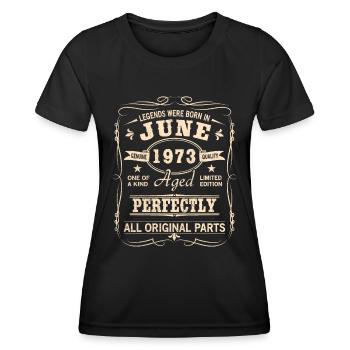 Millésime Juin 1973 Anniversaire - T-shirt sport Femme - noir - Devant - AI Model Female 172 light (172cm)