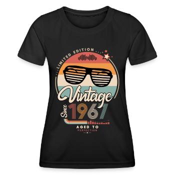 Jahrgang seit 1967 - Frauen Funktions-T-Shirt - Schwarz - Vorne - AI Model Female 172 light (172cm)