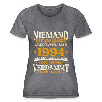 Jahrgang 1994 geboren Geburtstag Geburtstagsspruch - Frauen Funktions-T-Shirt - dunkle Melange  - Vorne - AI Model Female 172 light (172cm)