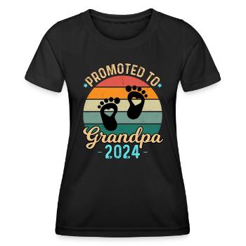 Promoted To Grandpa 2024 - Frauen Funktions-T-Shirt - Schwarz - Vorne - AI Model Female 172 light (172cm)
