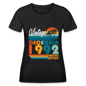 December 1992 Vintage Retro Birthday - Women's Functional T-Shirt - black - Front - AI Model Female 172 light (172cm)