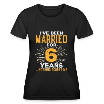 6. Hochzeitstag Lustige Paare Ehegeschenk - Frauen Funktions-T-Shirt - Schwarz - Vorne - AI Model Female 172 light (172cm)