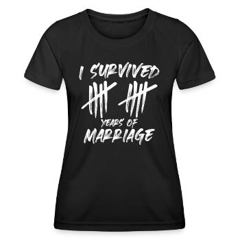 I Survived 10 Years of Marriage Funny - Women's Functional T-Shirt - black - Front - AI Model Female 172 light (172cm)