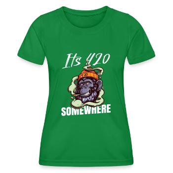 It's 420 Somewhere Cannabis Weed Smoking THC Ganja - Frauen Funktions-T-Shirt - Kelly Green - Vorne - AI Model Female 172 dark (172cm)