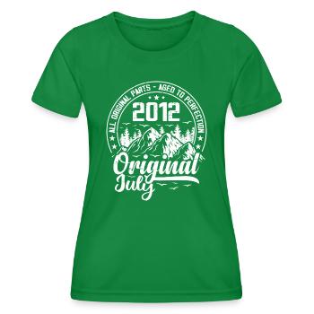 juillet 2012 Original:12 Ans Cadeau d'Anniversaire - T-shirt sport Femme - vert - Devant - AI Model Female 172 dark (172cm)