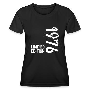 LIMITIERTE EDITION 1976 - Frauen Funktions-T-Shirt - Schwarz - Vorne - AI Model Female 172 light (172cm)