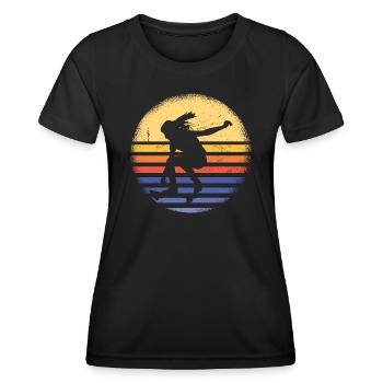 Sport Retro Sunset Skateboarding - Frauen Funktions-T-Shirt - Schwarz - Vorne - AI Model Female 172 light (172cm)