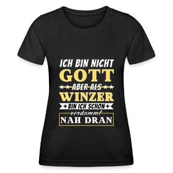 Ich bin nicht Gott aber als Winzer nah dran - Frauen Funktions-T-Shirt - Schwarz - Vorne - AI Model Female 172 light (172cm)