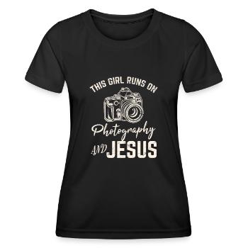 This Girl Runs On Photography And Jesus Photograph - Women's Functional T-Shirt - black - Front - AI Model Female 172 light (172cm)