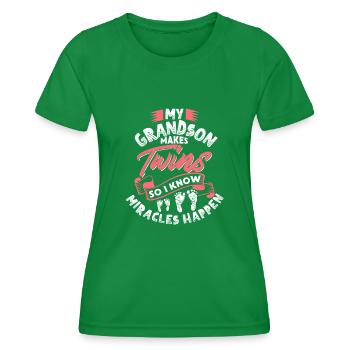 Mon petit-fils fait des jumeaux je sais que des miracles se produisent - T-shirt sport Femme - vert - Devant - AI Model Female 172 dark (172cm)