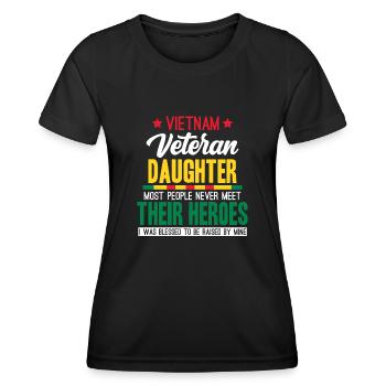 Fière fille d’un vétéran du Vietnam - T-shirt sport Femme - noir - Devant - AI Model Female 172 light (172cm)