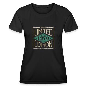 Awesome Since 1970 Retro Vintage Design - Frauen Funktions-T-Shirt - Schwarz - Vorne - AI Model Female 172 light (172cm)