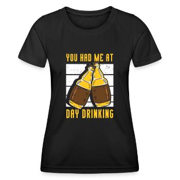 Sie Hatten Mich Bei Day Drinking Retro Beach - Frauen Funktions-T-Shirt - Schwarz - Vorne - AI Model Female 172 light (172cm)
