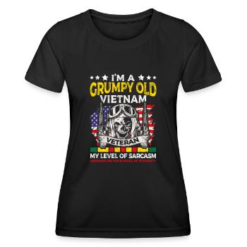 Ne sous-estimez jamais un vieil homme qui est aussi - T-shirt sport Femme - noir - Devant - AI Model Female 172 light (172cm)