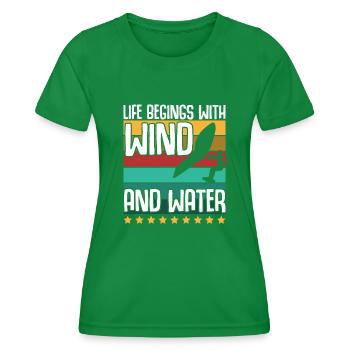 Wing Foiling Winging Foilboard - Women's Functional T-Shirt - kelly green - Front - AI Model Female 172 dark (172cm)
