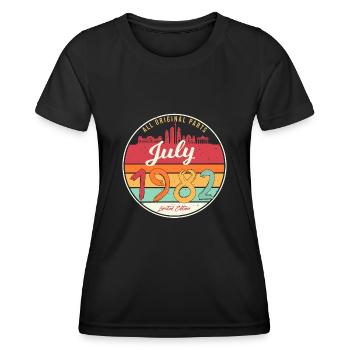 July 1982 40th birthday - Women's Functional T-Shirt - black - Front - AI Model Female 172 light (172cm)
