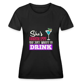 She doesn't do anything that just wants to drink party ladies - Women's Functional T-Shirt - black - Front - AI Model Female 172 light (172cm)
