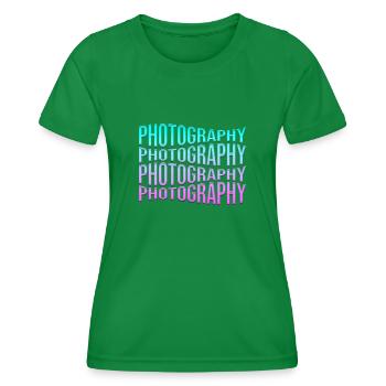 Fotografie - Frauen Funktions-T-Shirt - Kelly Green - Vorne - AI Model Female 172 dark (172cm)