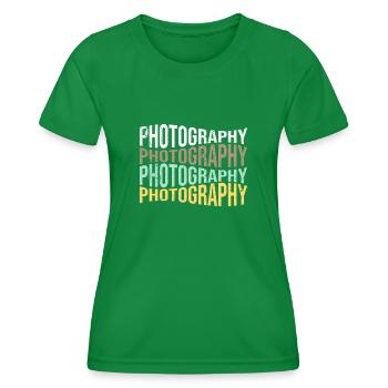 Fotografie - Frauen Funktions-T-Shirt - Kelly Green - Vorne - AI Model Female 172 dark (172cm)