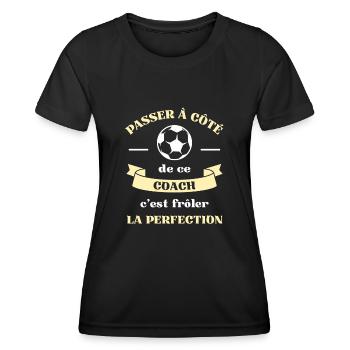 coach foot homme humour football entraineur cadeau - T-shirt sport Femme - noir - Devant - AI Model Female 172 light (172cm)