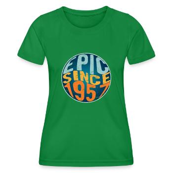 Episch Seit 1957 - Frauen Funktions-T-Shirt - Kelly Green - Vorne - AI Model Female 172 dark (172cm)
