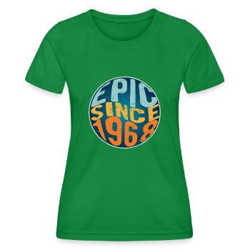 Episch Seit 1968 - Frauen Funktions-T-Shirt - Kelly Green - Vorne - AI Model Female 172 dark (172cm)