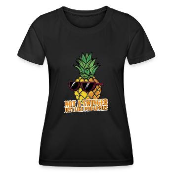 Not A Swinger, Just Like Pineapples 3 - Frauen Funktions-T-Shirt - Schwarz - Vorne - AI Model Female 172 light (172cm)